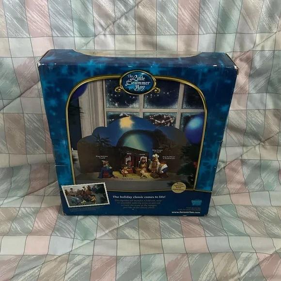 Little Drummer Boy Figurine Collection with Fold-Out Nativity Scene Toys R Us - Picture 14 of 16